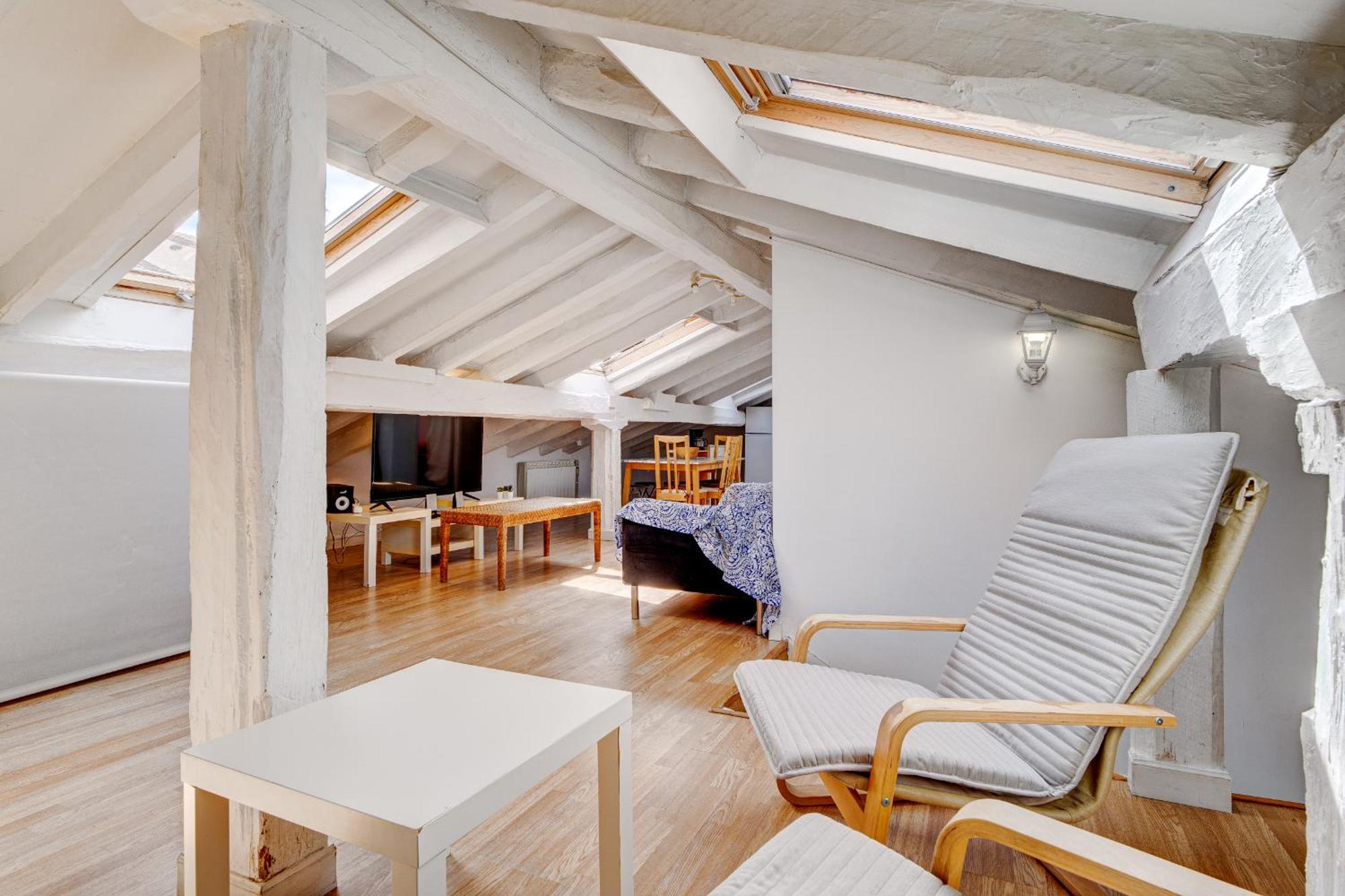 Preciosa Buhardilla En Hondarribia Centro Apartment ภายนอก รูปภาพ